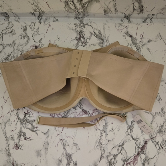 NWT Soma vanishing strapless - Picture 2 of 4